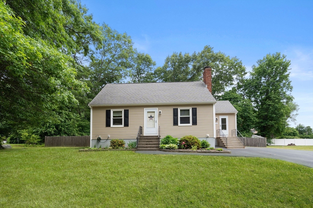 9 Laurel Ln