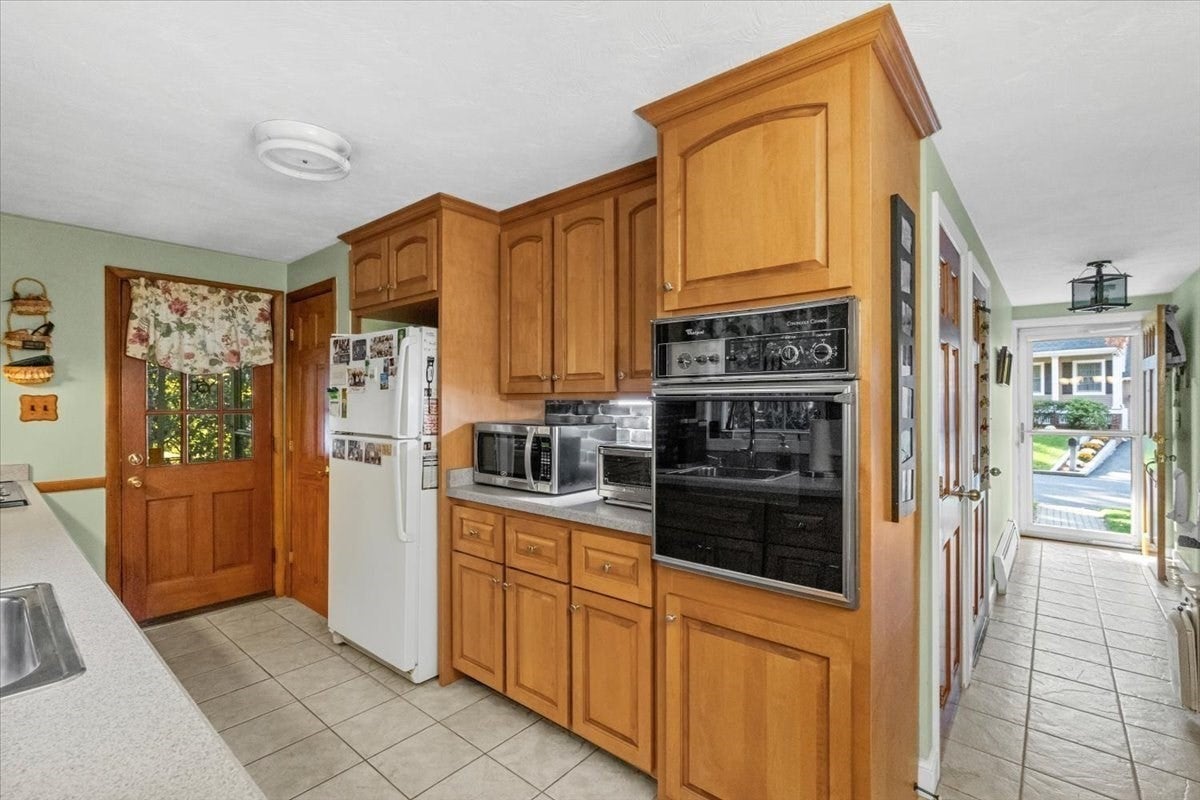 28 Plymouth Road, Wakefield, MA, 28 Plymouth Road, Wakefield, MA Photo #14
