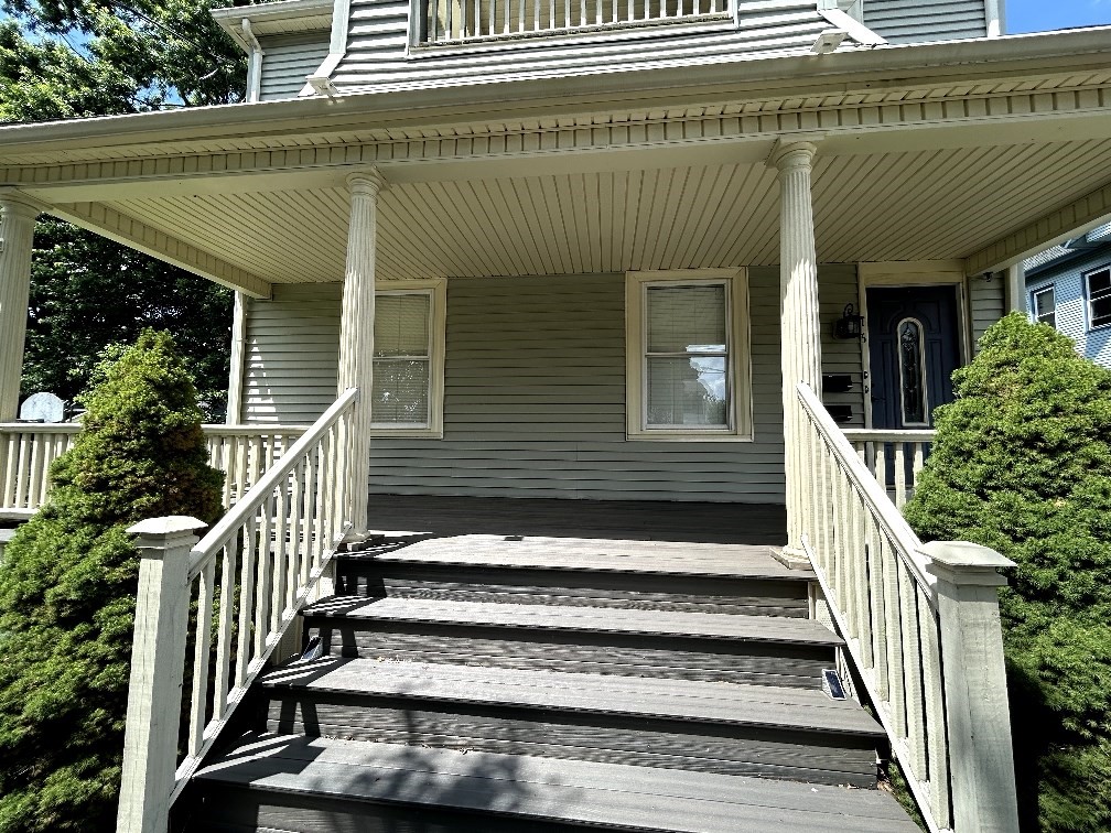 16 Lincoln St