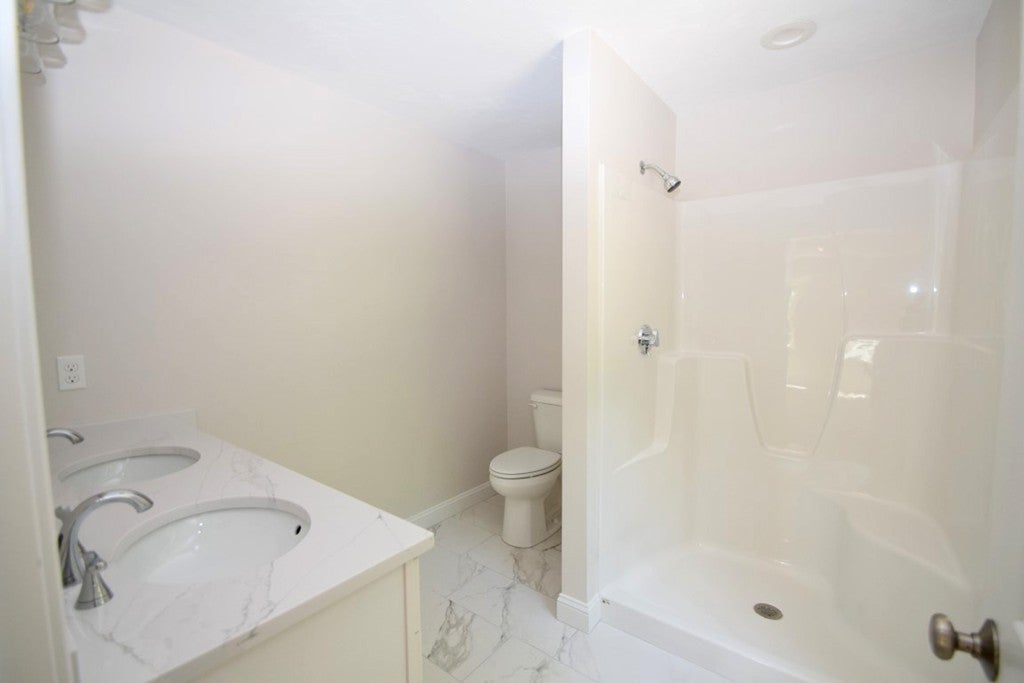 2 Clarendon Circle Lot 7, Holbrook, MA, 2 Clarendon Circle Lot 7, Holbrook, MA Photo #15