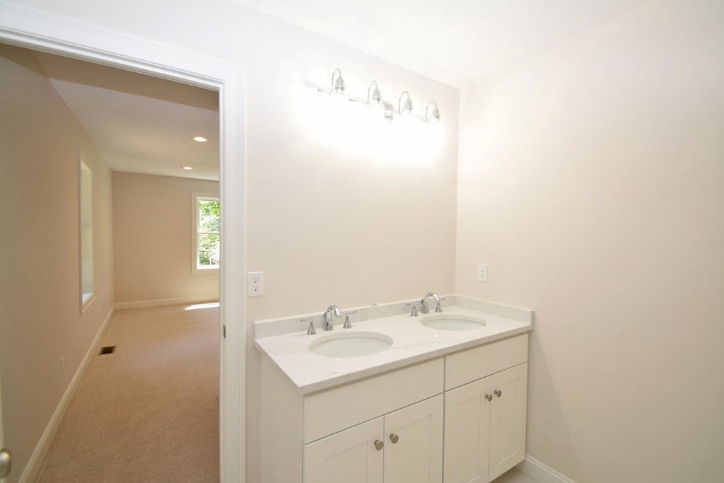 2 Clarendon Circle Lot 7, Holbrook, MA, 2 Clarendon Circle Lot 7, Holbrook, MA Photo #16