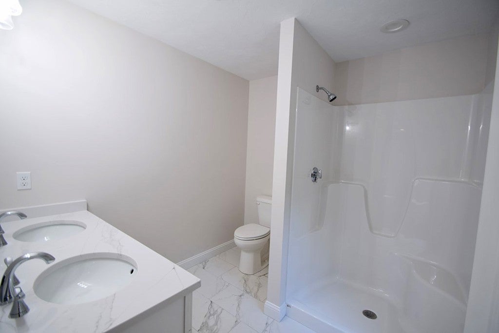 2 Clarendon Circle Lot 7, Holbrook, MA, 2 Clarendon Circle Lot 7, Holbrook, MA Photo #17