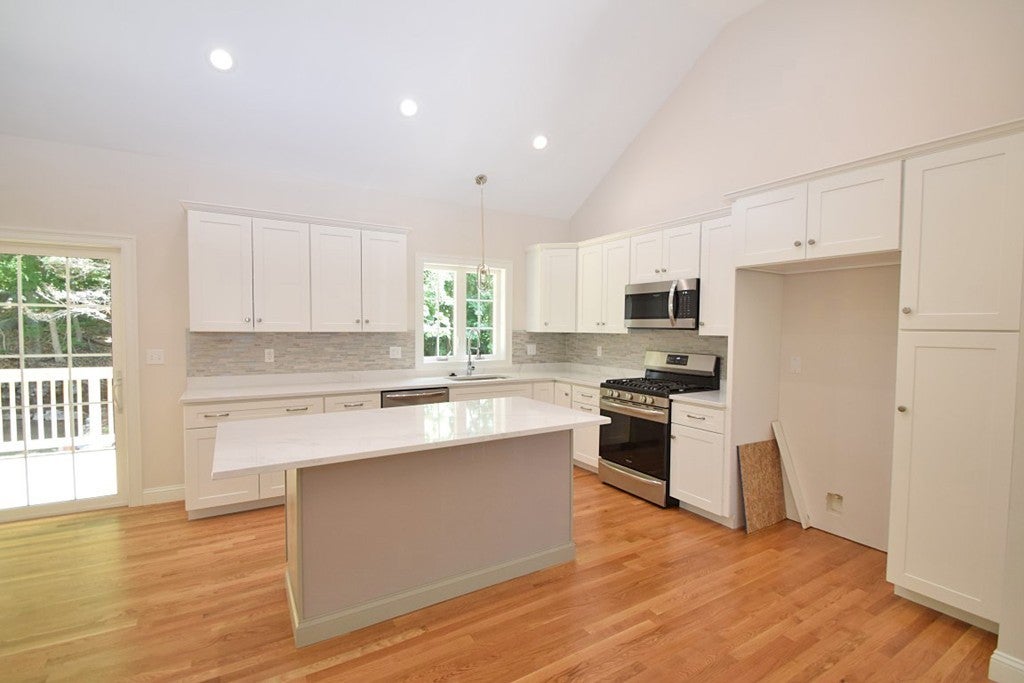 2 Clarendon Circle Lot 7, Holbrook, MA, 2 Clarendon Circle Lot 7, Holbrook, MA Photo #6