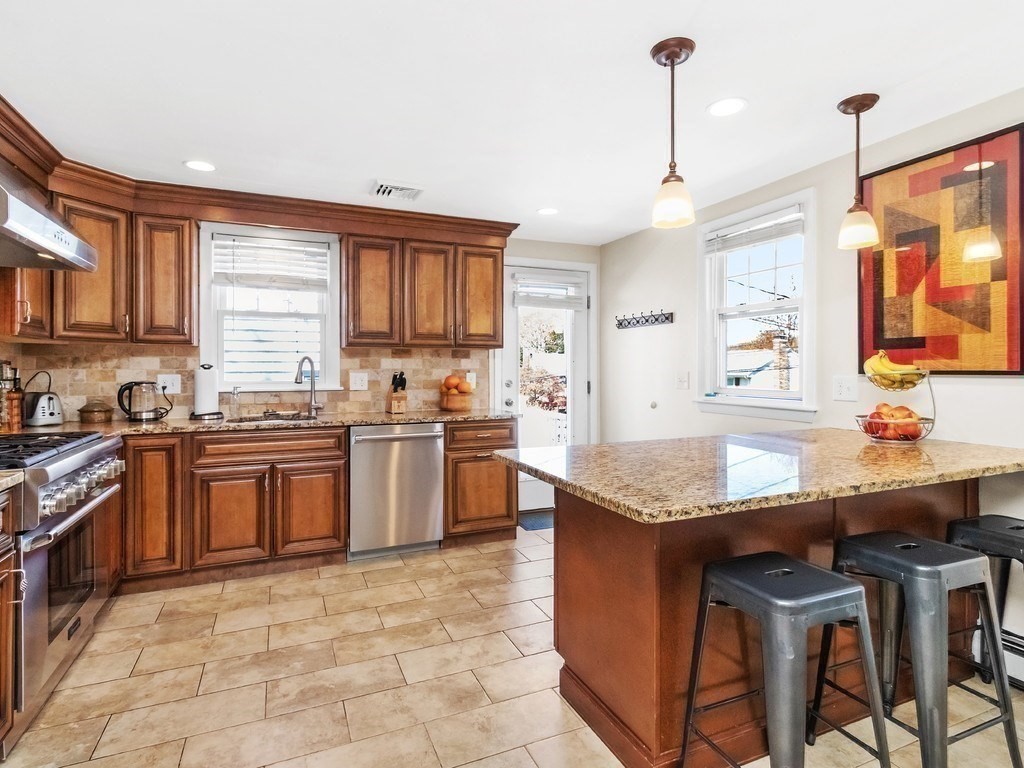 42 Virginia Road, Waltham, MA Photo #11