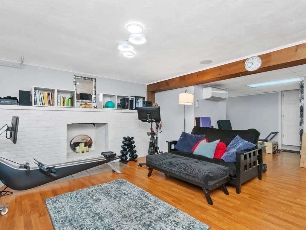 42 Virginia Road, Waltham, MA Photo #27