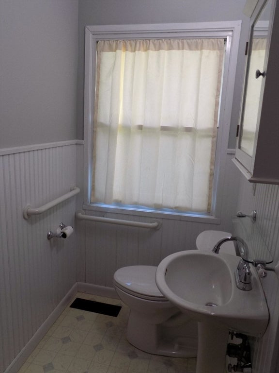 4 S Richard St, Milford, MA, 4 S Richard St, Milford, MA Photo #17