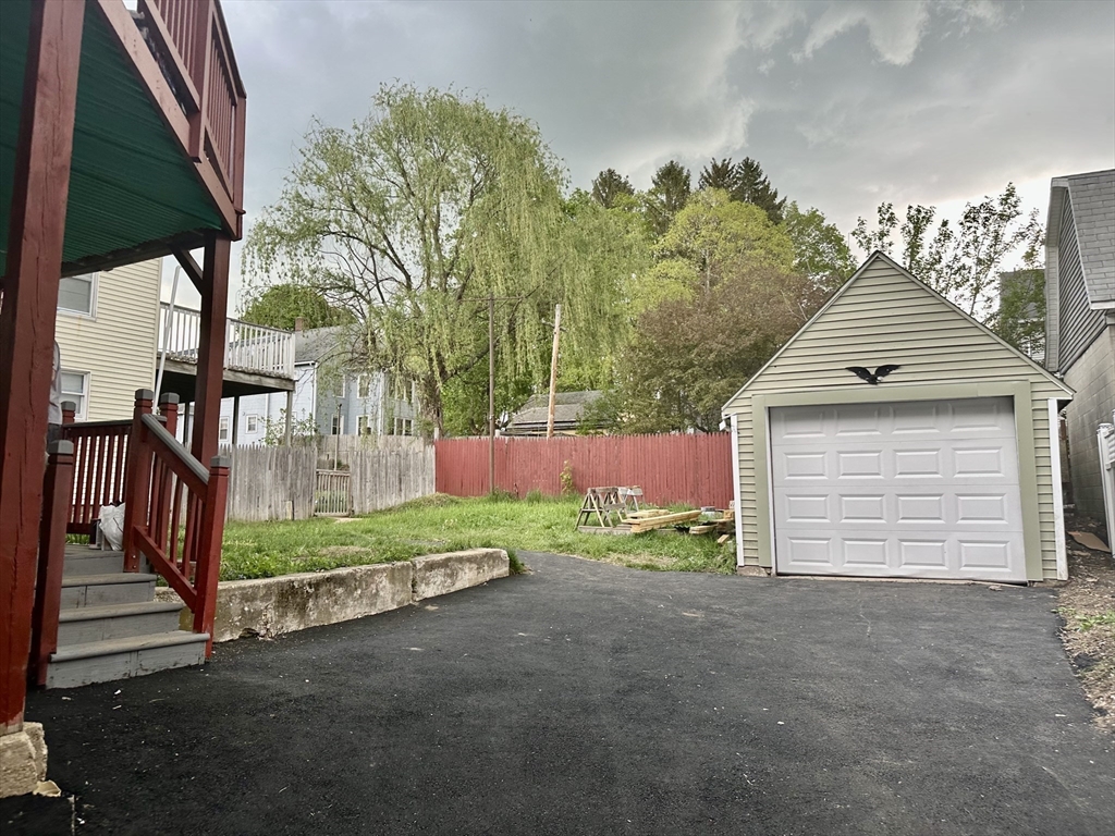 29 Aspen St