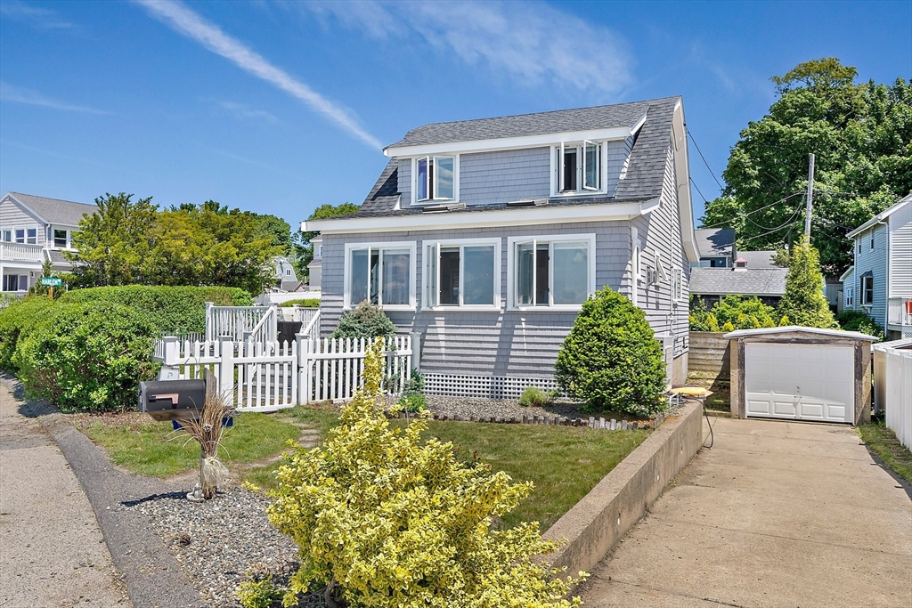 25 Fort Point Rd