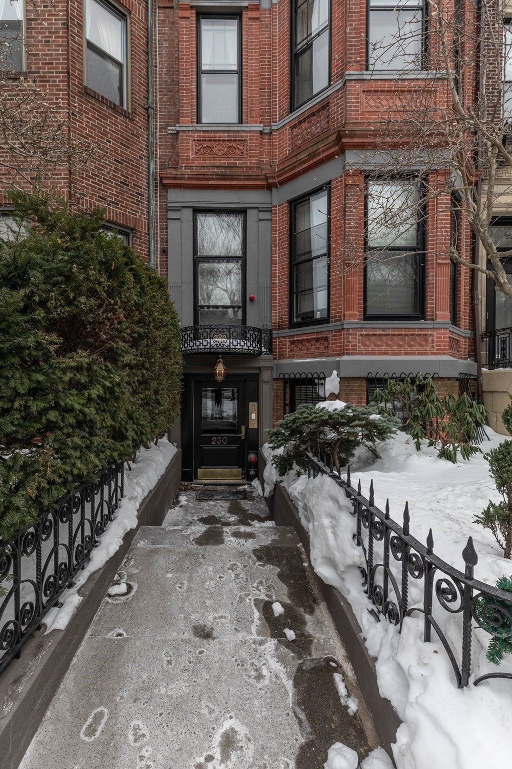 230 Commonwealth Ave, Boston, MA Photo #42