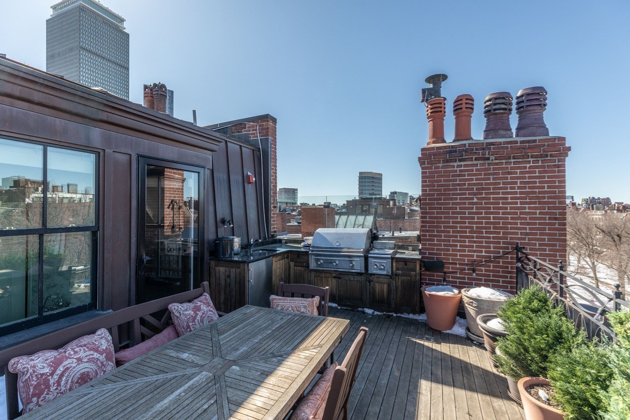 230 Commonwealth Ave, Boston, MA Photo #17