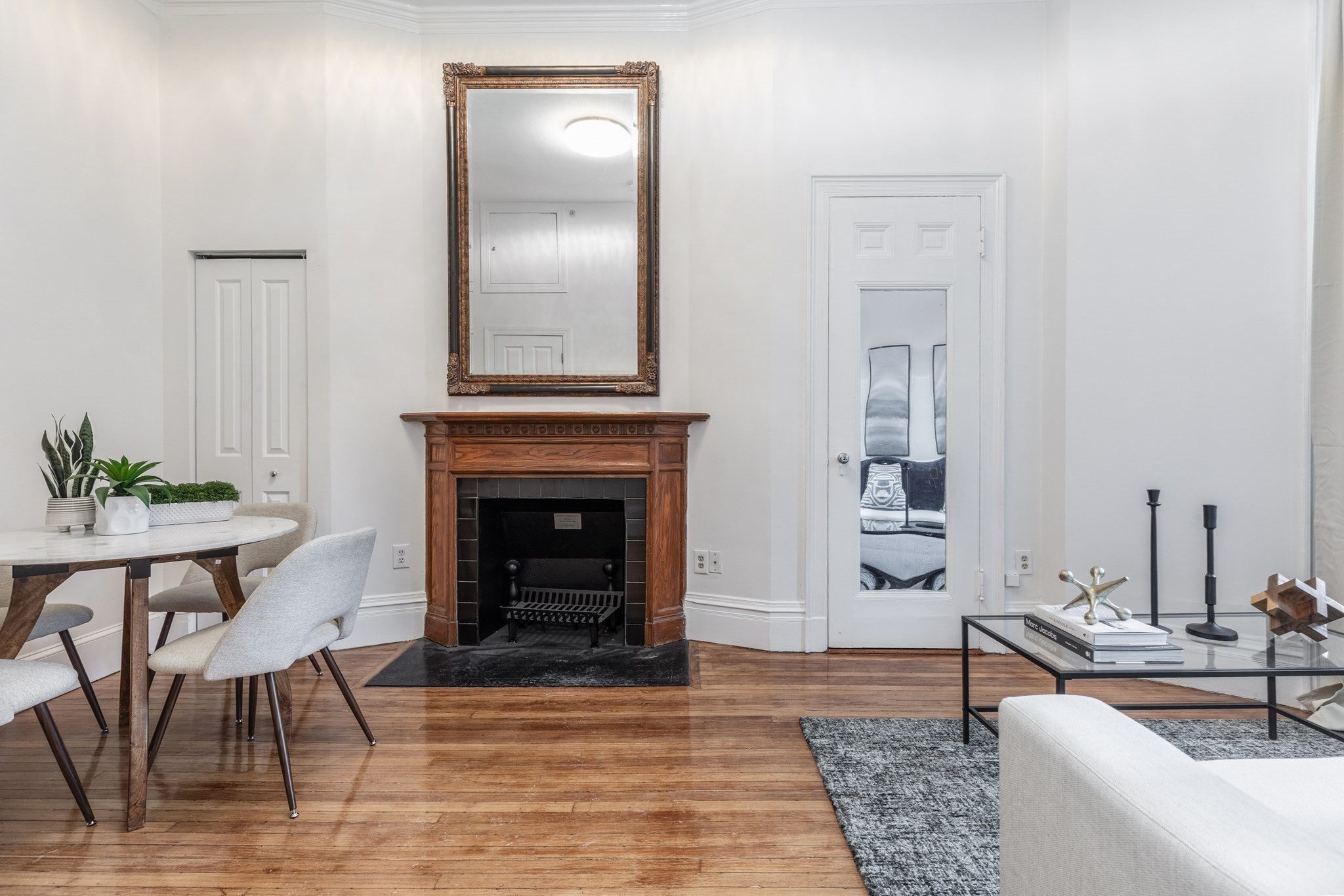 230 Commonwealth Ave, Boston, MA Photo #27