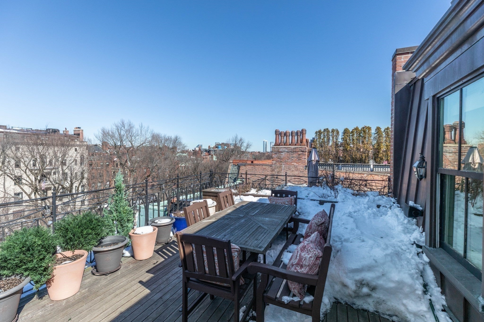 230 Commonwealth Ave, Boston, MA Photo #16