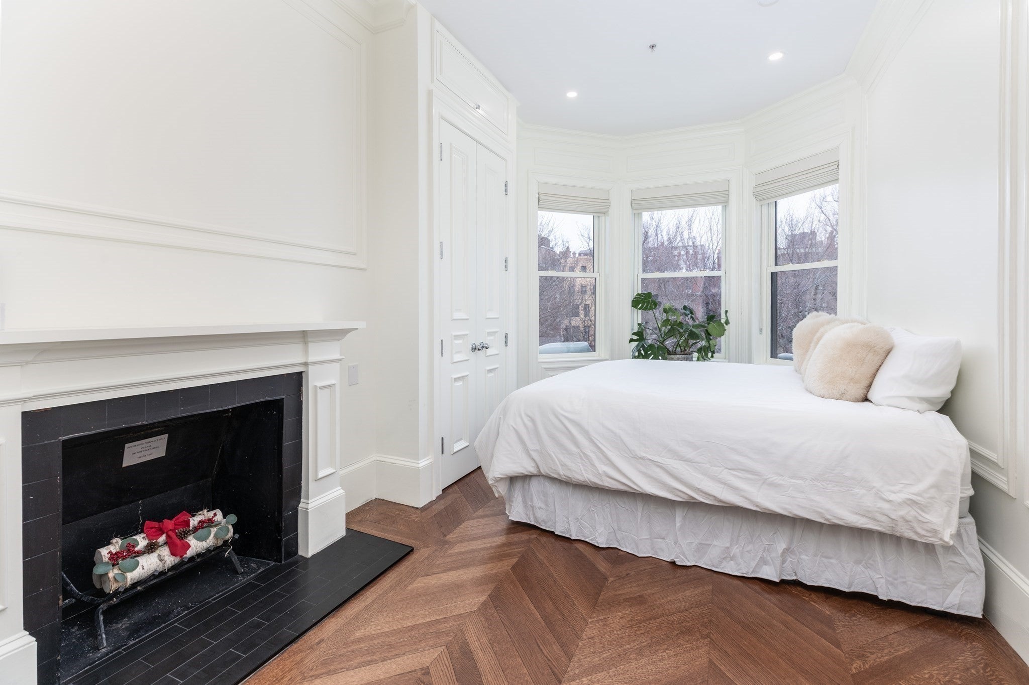 230 Commonwealth Ave, Boston, MA Photo #12