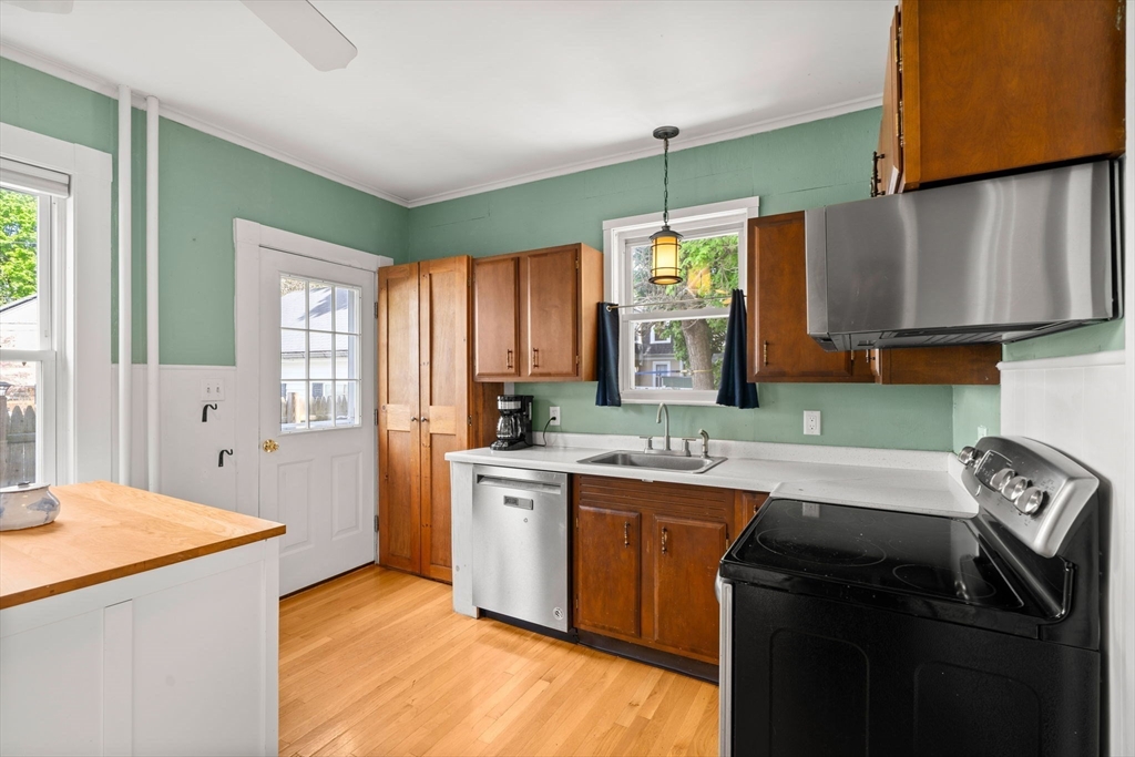 111 Linden Street, Hamilton, MA Photo #13