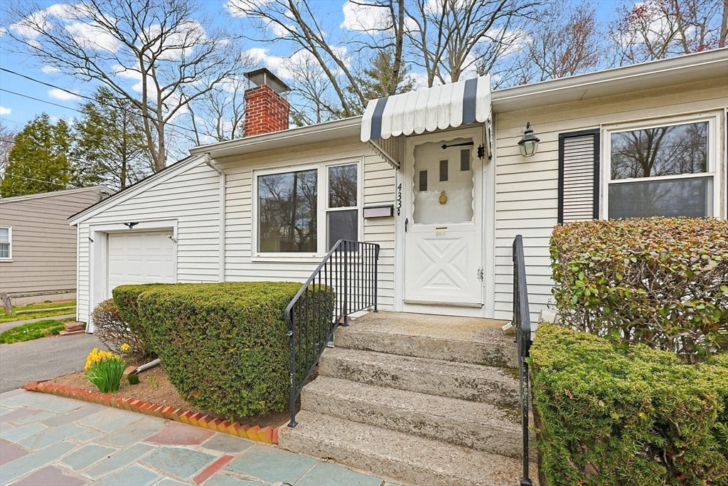 433 Winter St