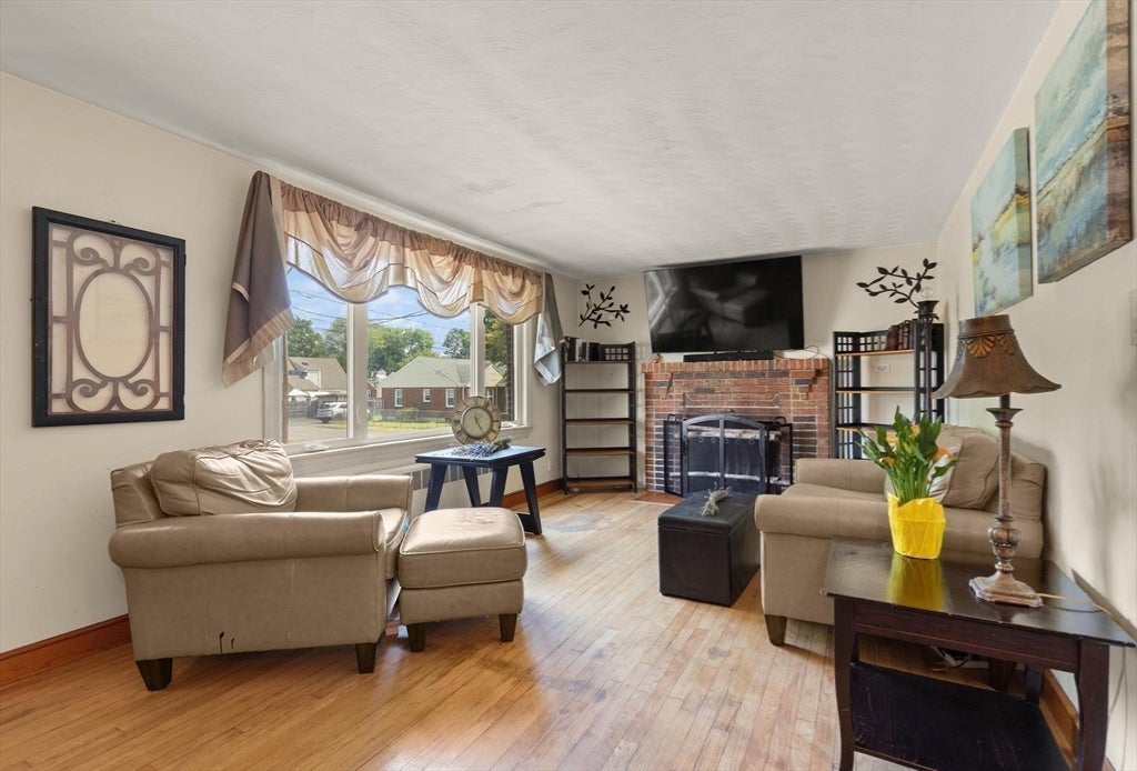 24 Taylor Rd, Lynn, MA, 24 Taylor Rd, Lynn, MA Photo #12