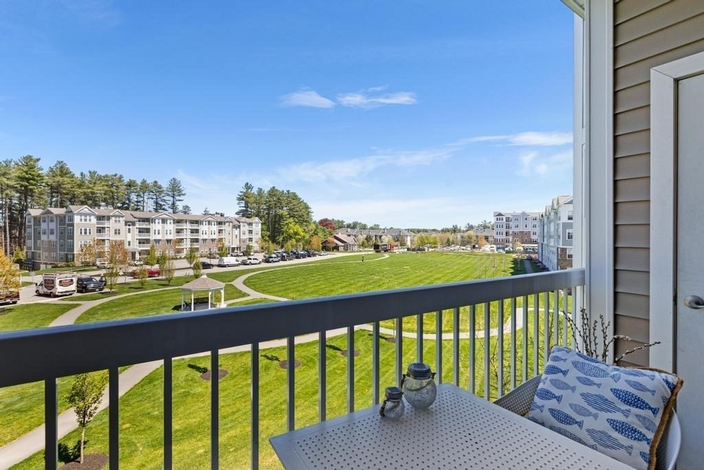 230 Martins Landing 310