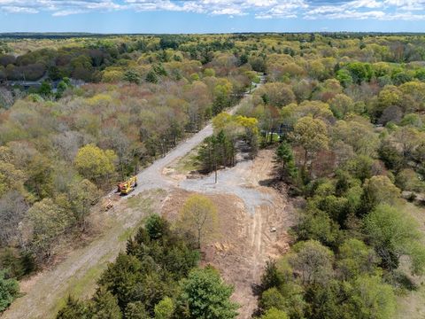 Photo of 7 Julia Lane, Freetown, MA 02702 (MLS # 73530779)