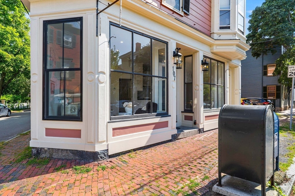 107 Federal St #1, Salem, MA, 107 Federal St #1, Salem, MA Photo #3