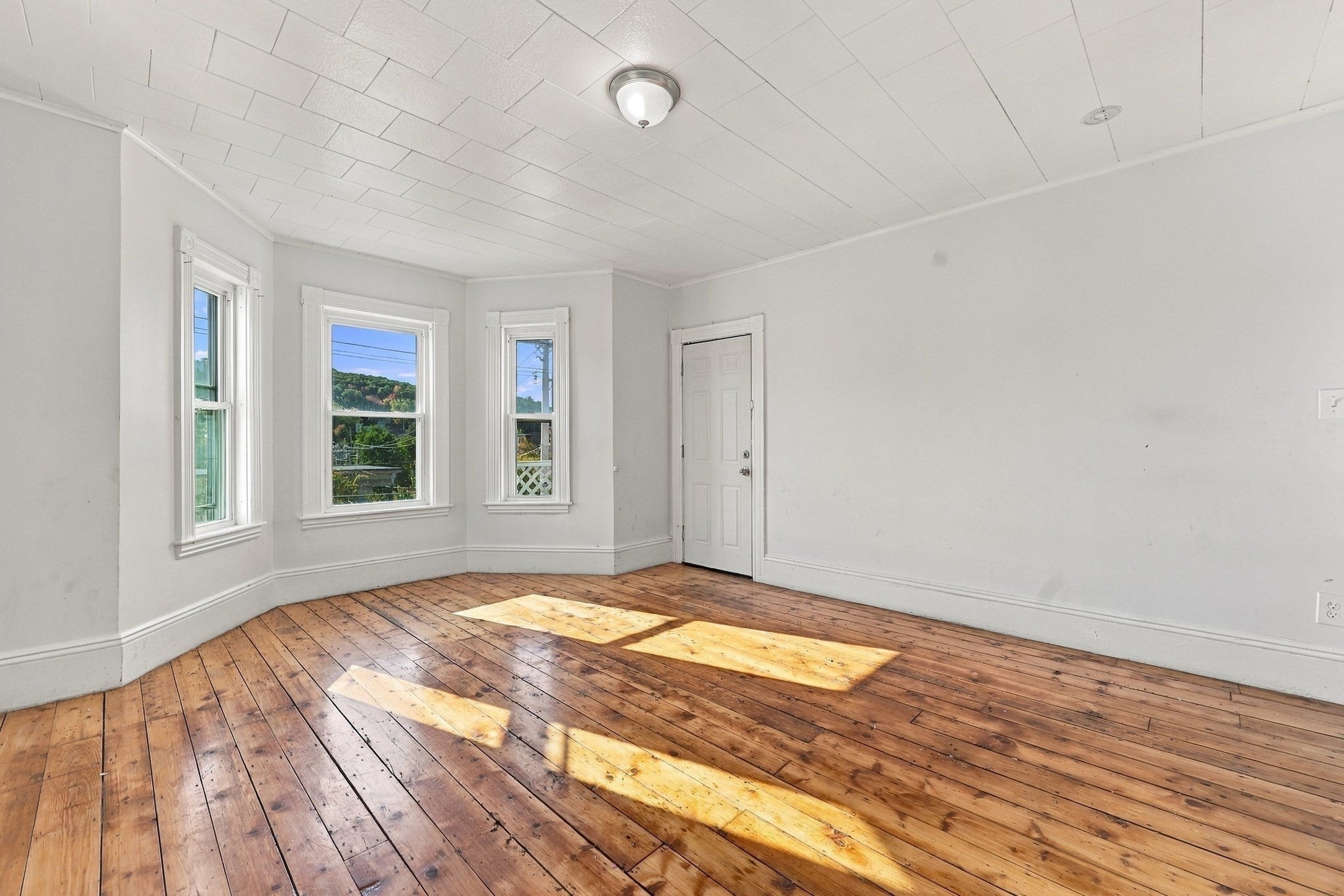 50 West St, Fitchburg, MA, 50 West St, Fitchburg, MA Photo #12
