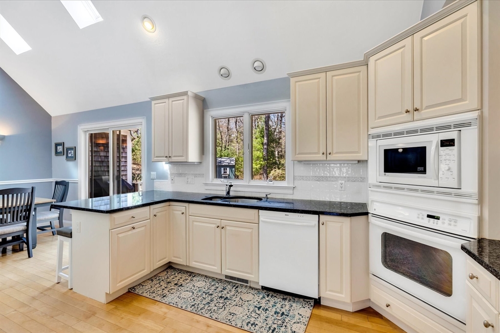 6 Sheep Pasture Way