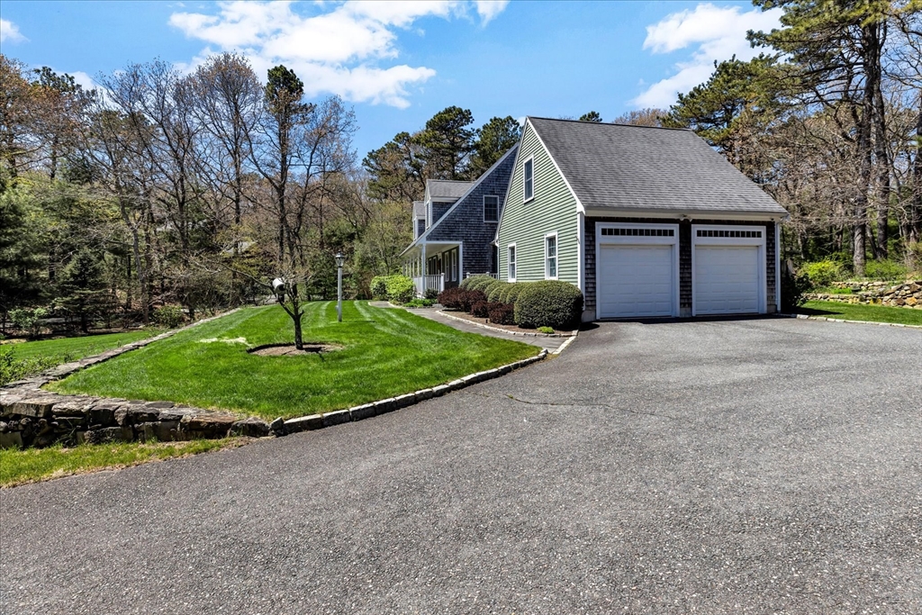6 Sheep Pasture Way