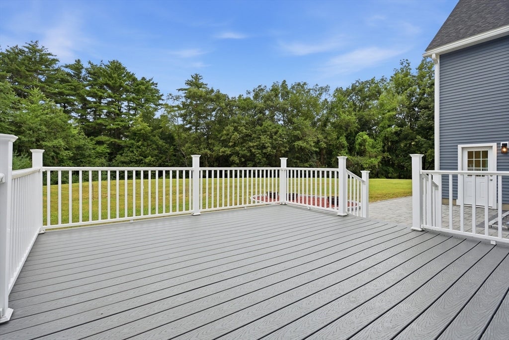 22 Townsend Road, Shirley, MA Photo #32