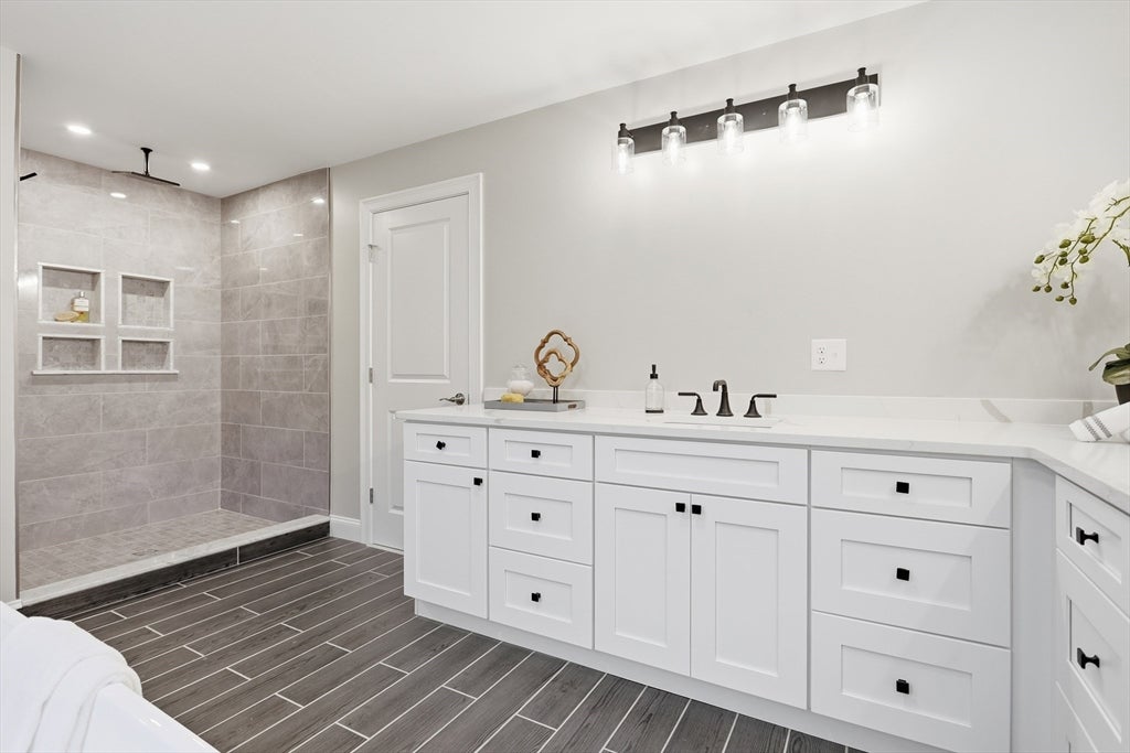22 Townsend Road, Shirley, MA Photo #21