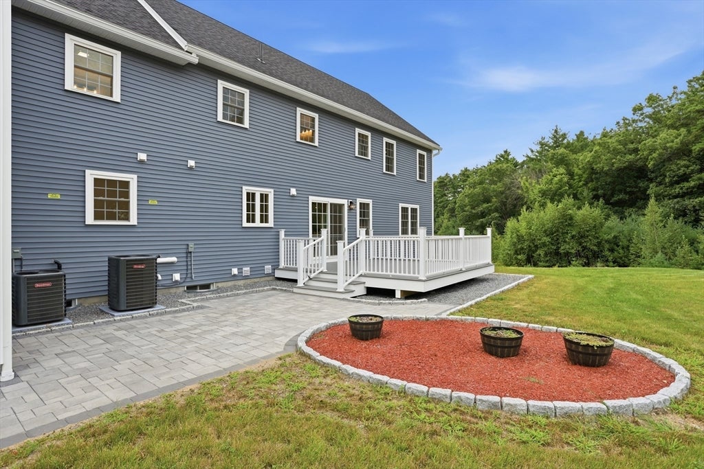 22 Townsend Road, Shirley, MA Photo #34