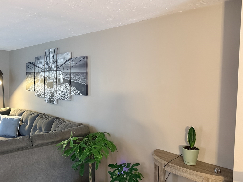 187 Ninigret Ave, Mashpee, MA, 187 Ninigret Ave, Mashpee, MA Photo #7