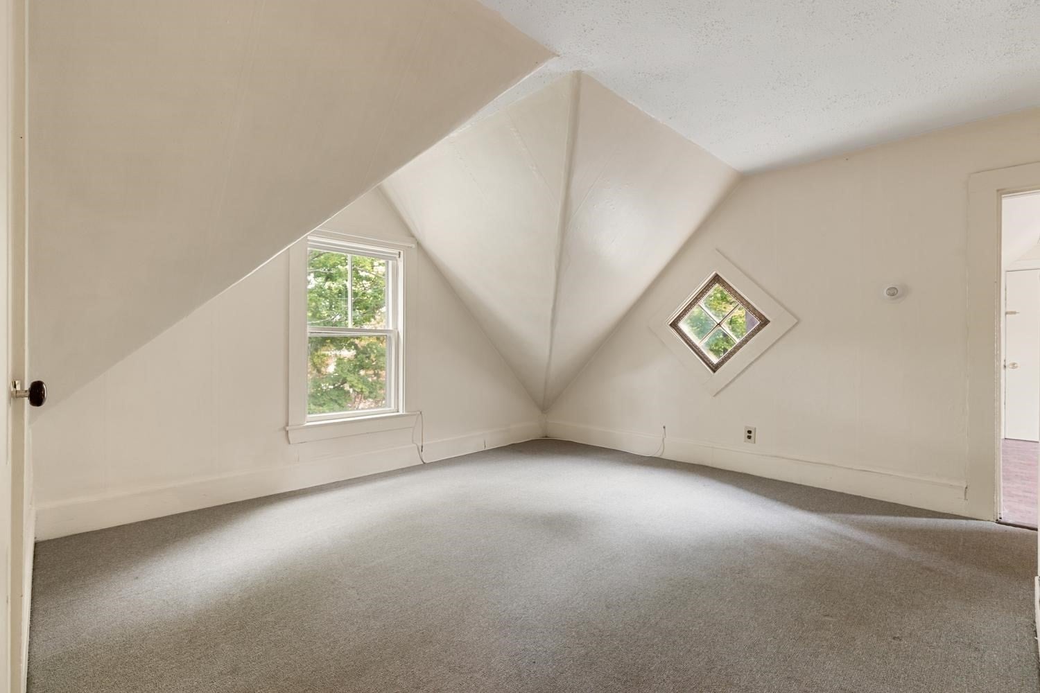 286 Albion St, Wakefield, MA Photo #35