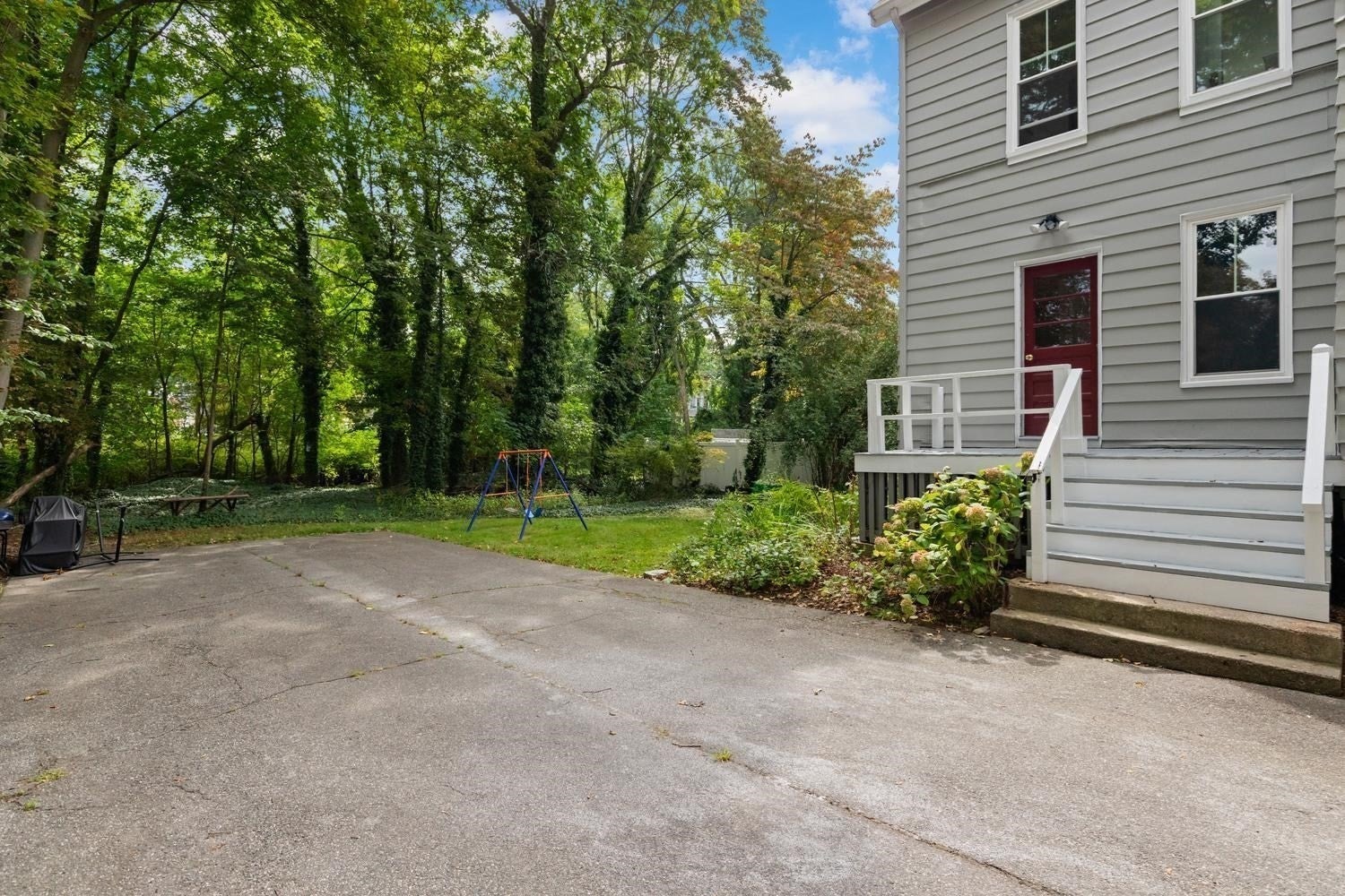 286 Albion St, Wakefield, MA Photo #6