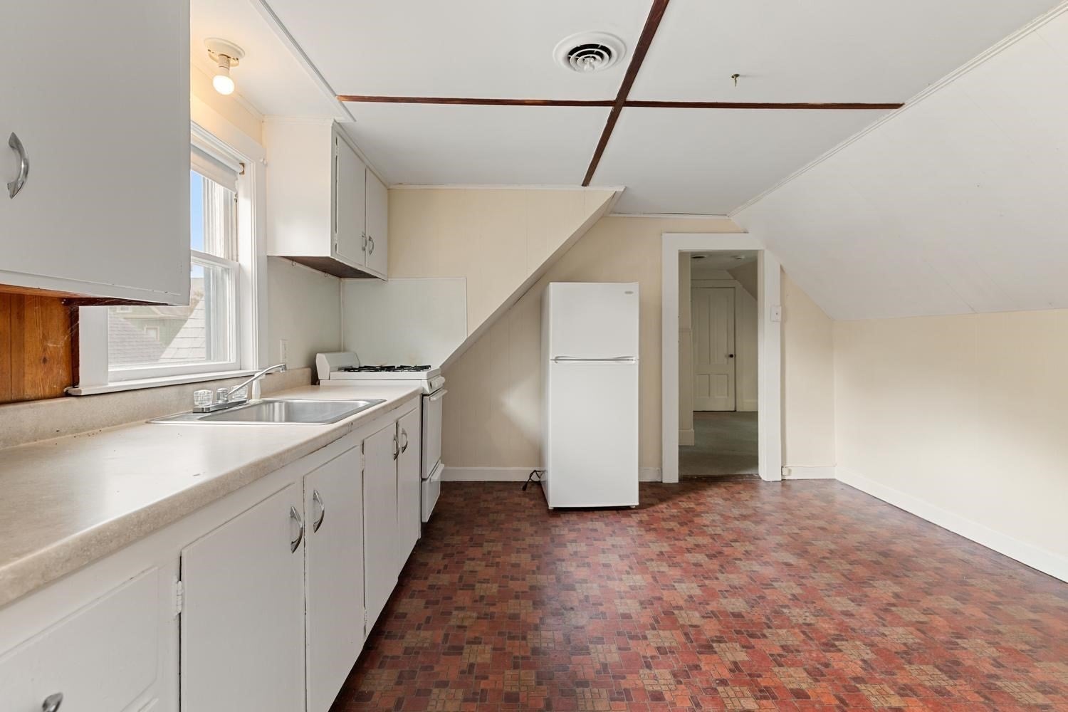 286 Albion St, Wakefield, MA Photo #28