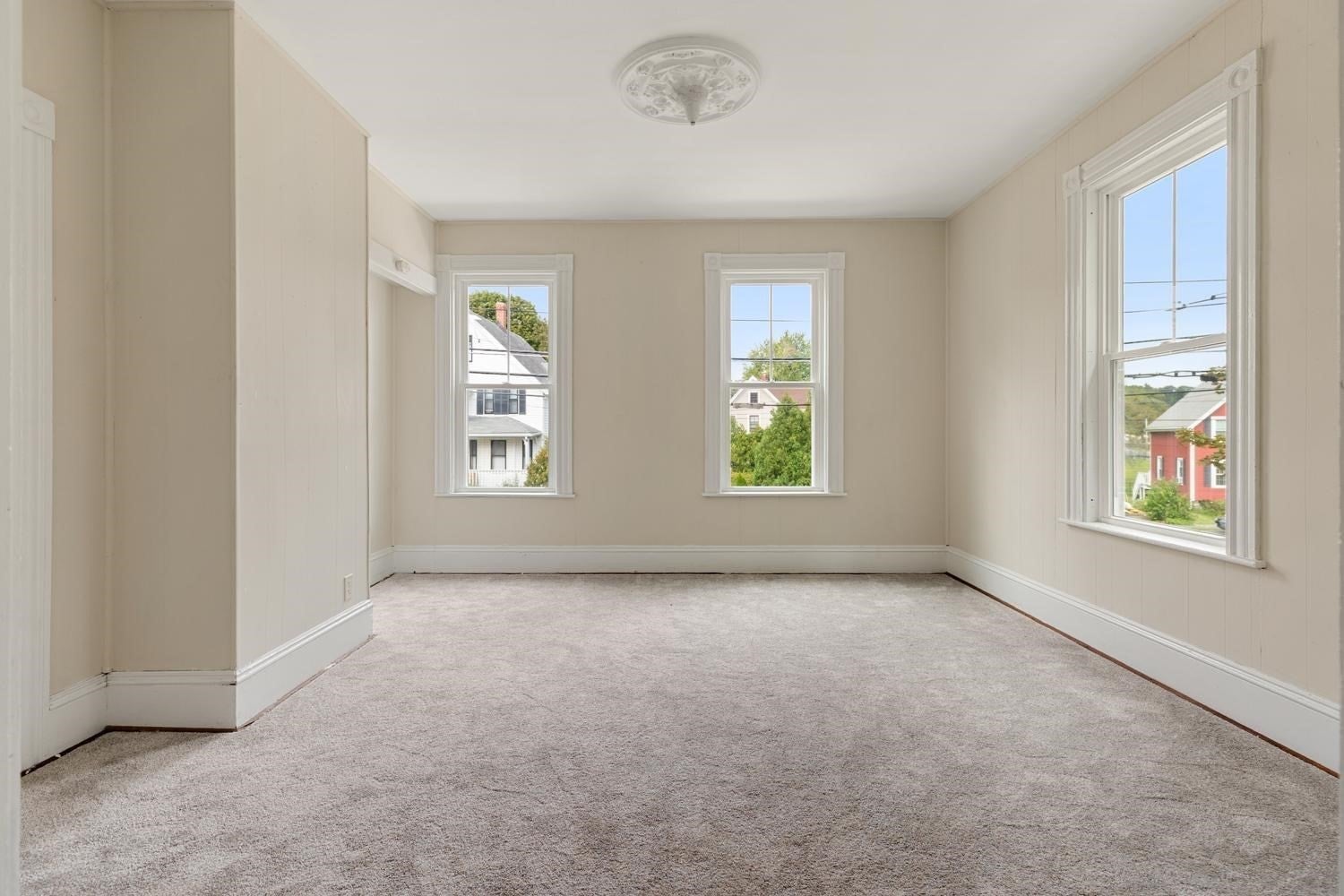 286 Albion St, Wakefield, MA Photo #19