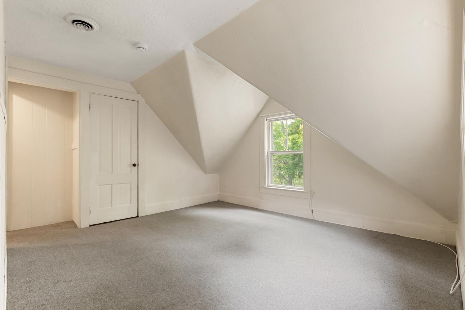 286 Albion St, Wakefield, MA Photo #36