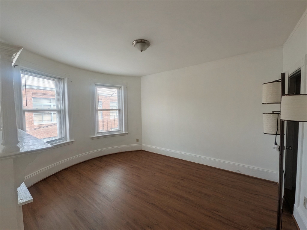 11 Linden Street 2