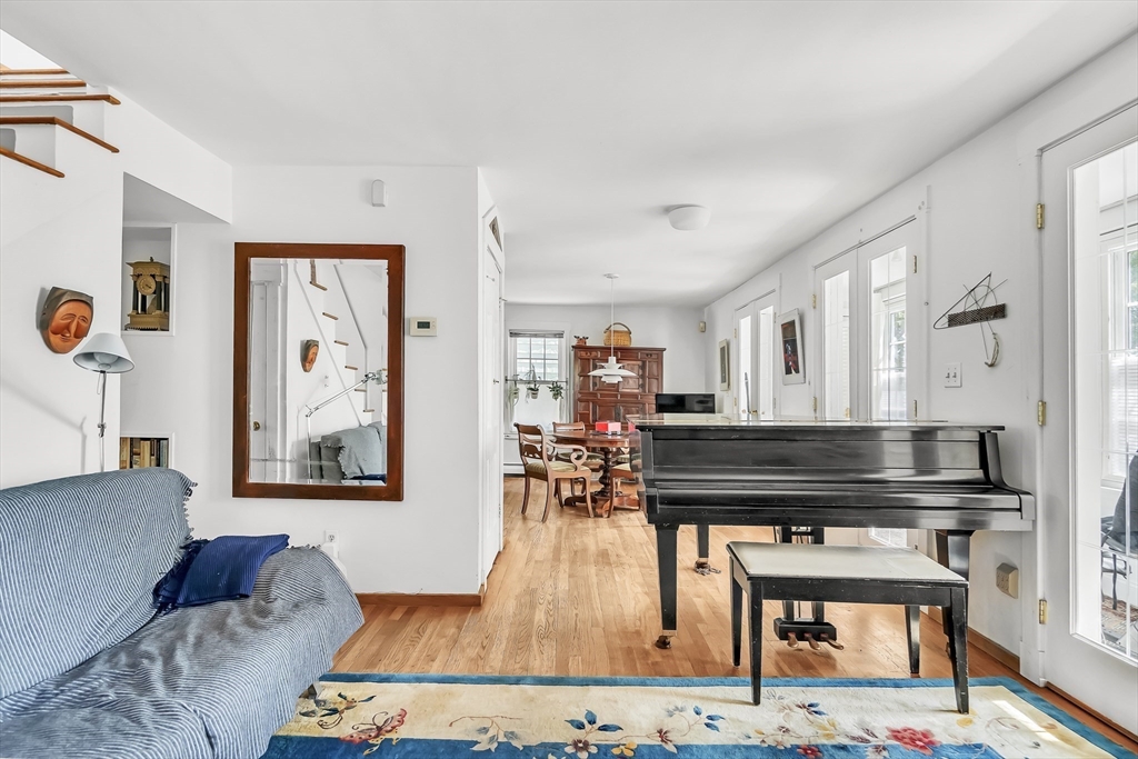 239 Mt Auburn Street, Cambridge, MA Photo #8