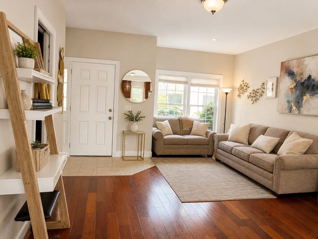 43 Leyden St #43, Boston, MA, 43 Leyden St #43, Boston, MA Photo #2