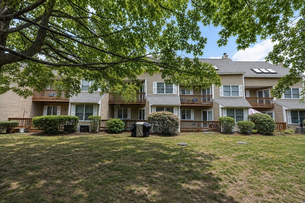8 Fairway View Ln #8, Norton, MA, 8 Fairway View Ln #8, Norton, MA Photo #3