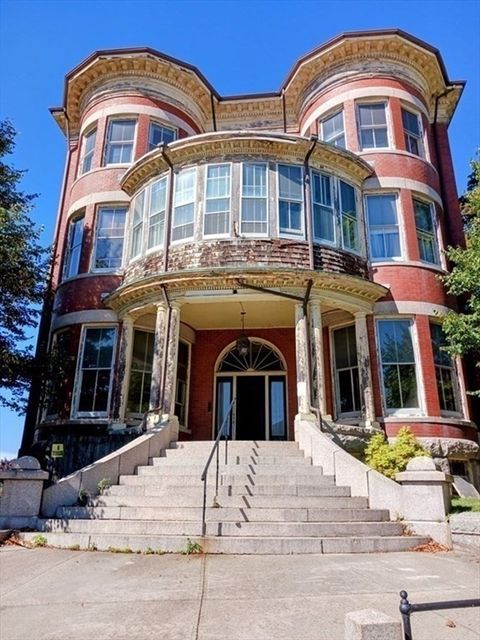 529 Eastern Ave Fall River MA 02723