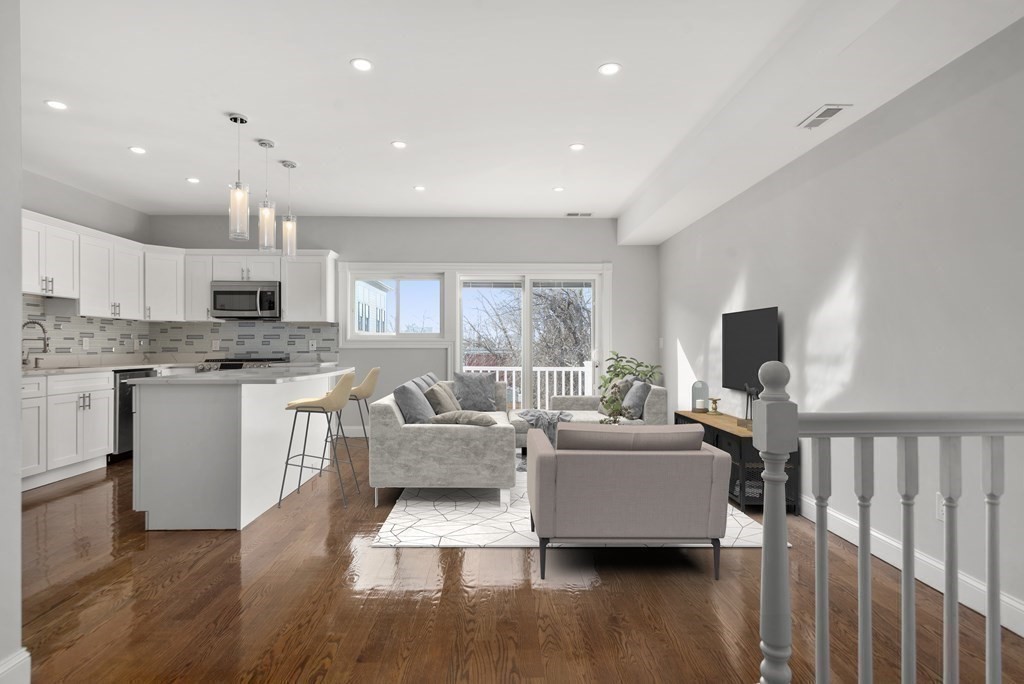 201 Byron Street #2, Boston, MA Photo #2