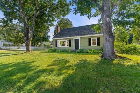 7 Marjorie Street Groveland MA 01834