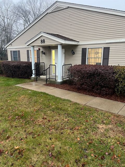 88 Pond St 1 Sharon MA 02067