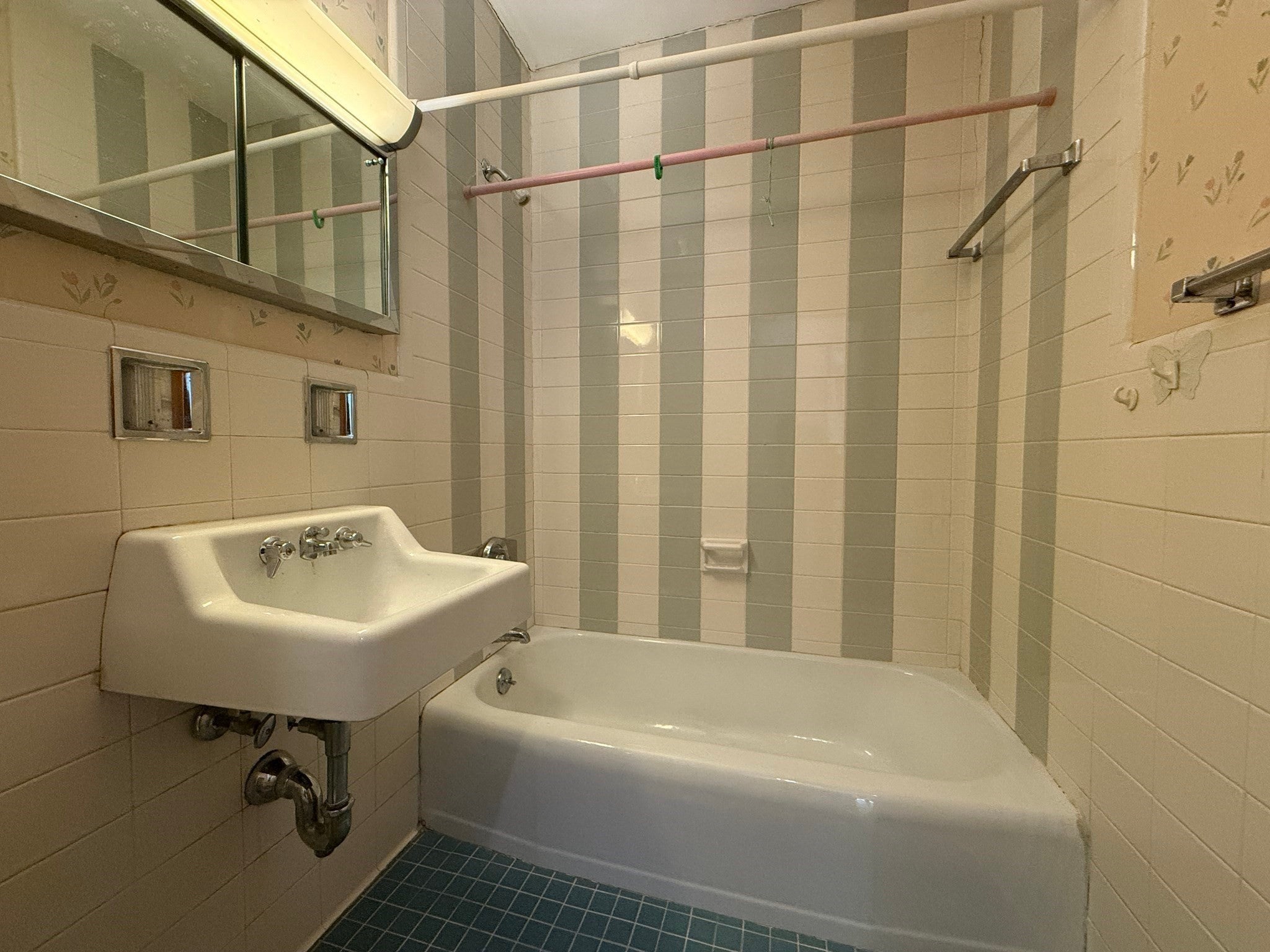 5050 Washington St #553, Boston, MA Photo #20