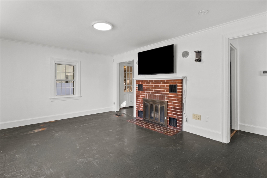 10 Jefferson St