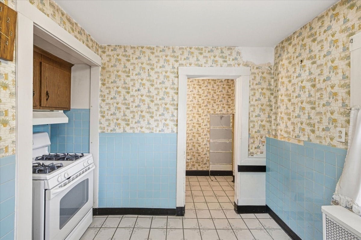 41 Eustis St, Quincy, MA, 41 Eustis St, Quincy, MA Photo #13