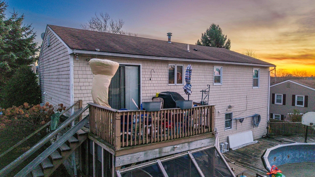 78 Duncan St