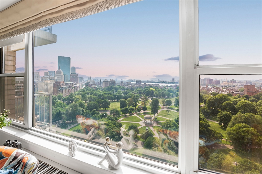 151 Tremont 20E