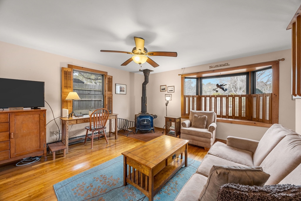 1 Seashore Park Dr 1