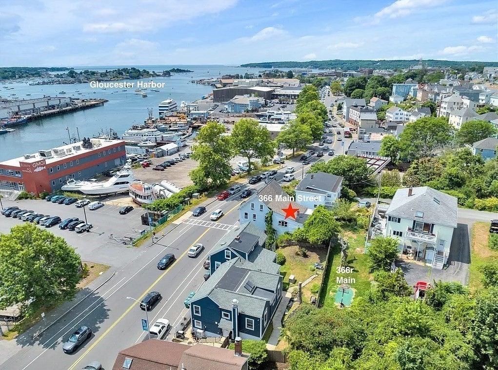 366 Main St, Gloucester, MA, 366 Main St, Gloucester, MA Photo #4